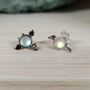 Devil & Angel Color Shifting Stud Earrings, 925 posts